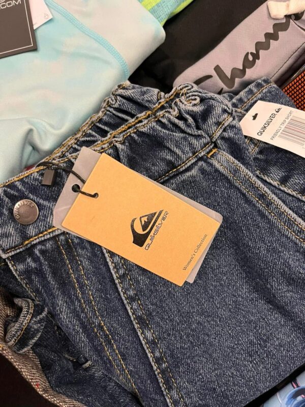 Buy Mixed Clothing Pallets for Women & Men