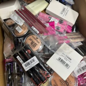 Buy Wholesale Makeup Pallets