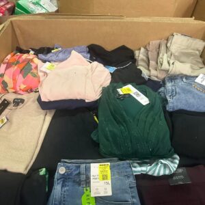 Mixed Clothing Pallets for Men & Women