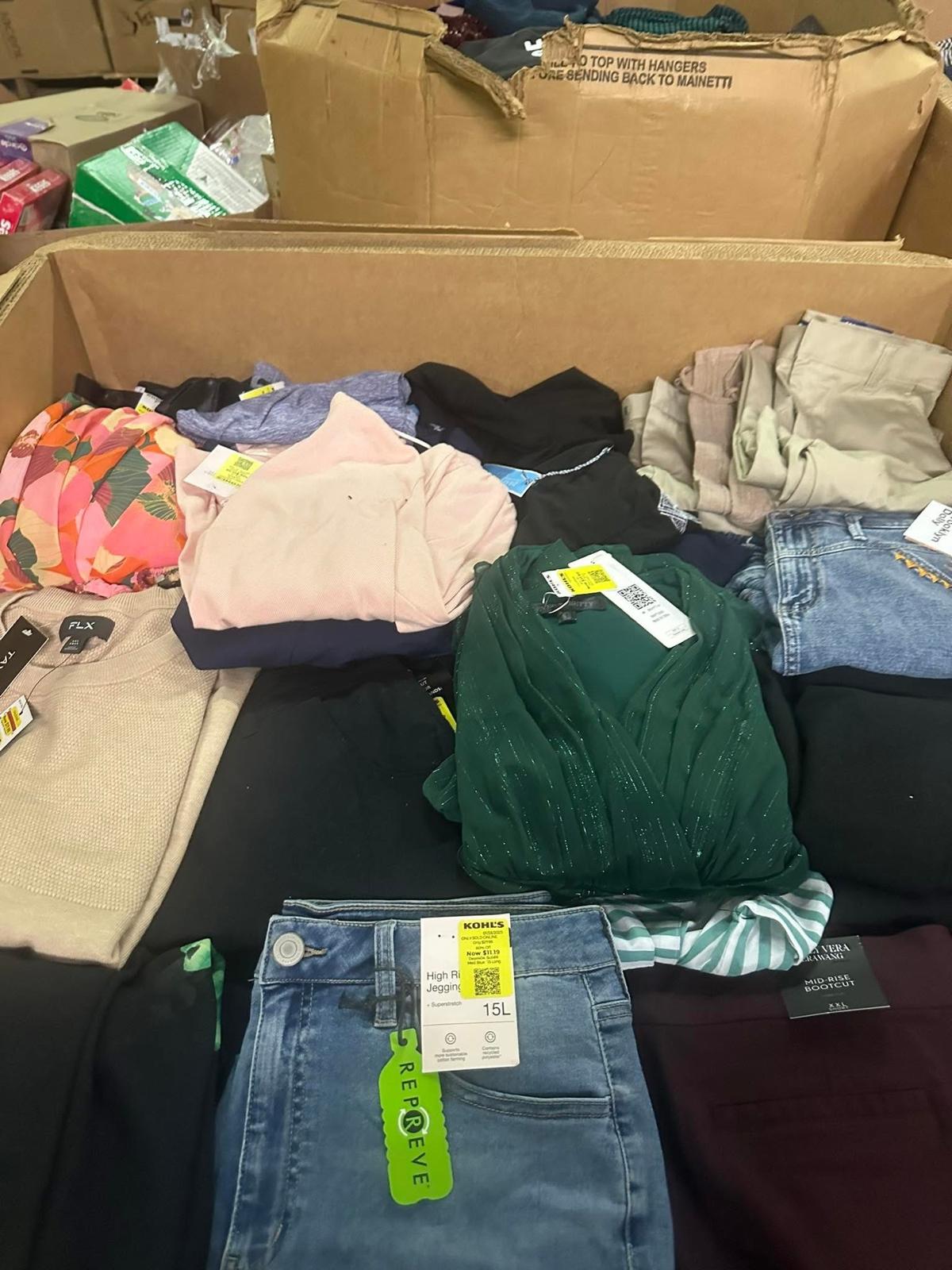 Mixed Clothing Pallets for Men & Women