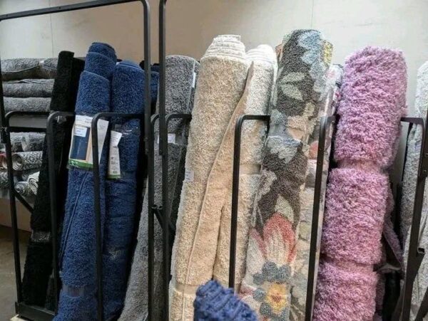 Buy House Carpets Pallet in bulk