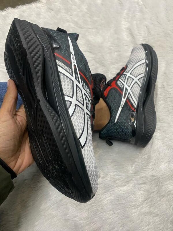 Buy Premium ASICS Shoe Pallets for resale