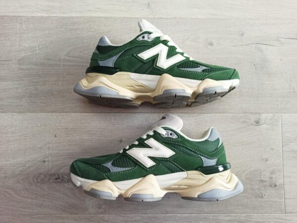 Buy authentic New Balance Shoe Pallets