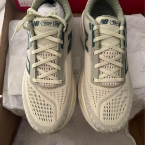 Buy authentic New Balance Shoe Pallets