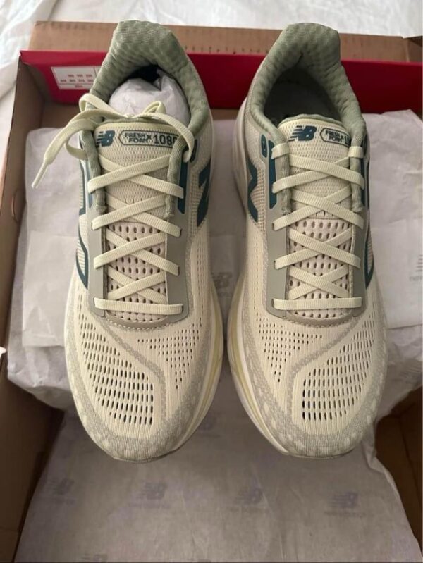 Buy authentic New Balance Shoe Pallets