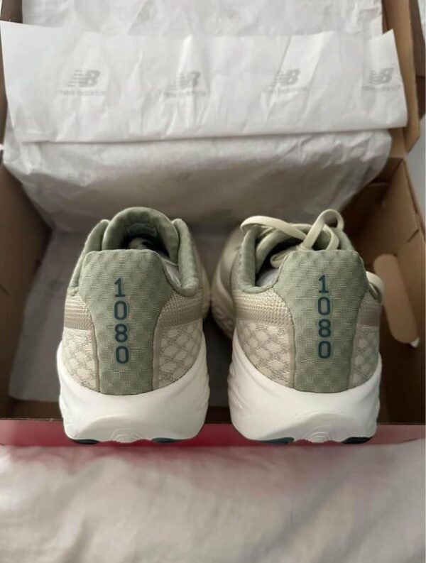 Buy authentic New Balance Shoe Pallets